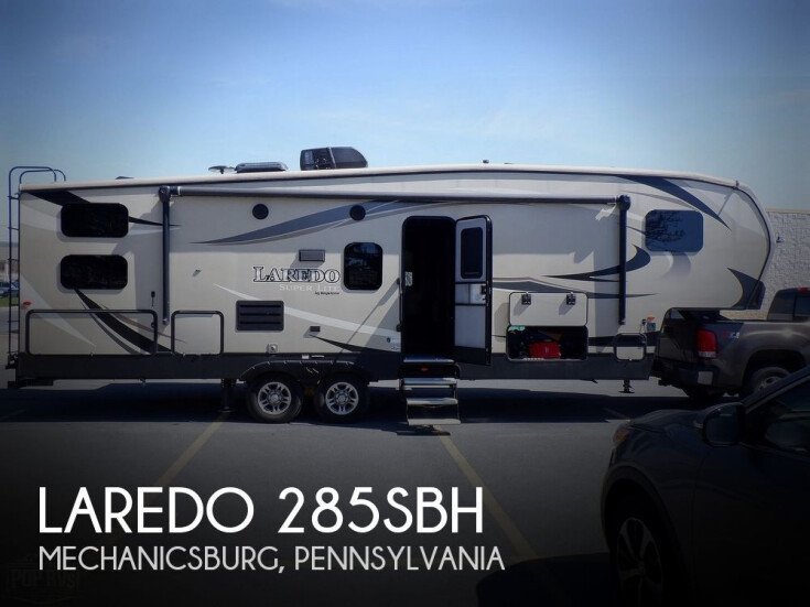 Thumbnail Photo undefined for 2017 Keystone Laredo